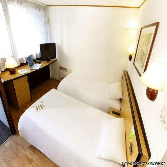 Campanile Clermont-Ferrand ~ Thiers Hotel Ngoại thất bức ảnh